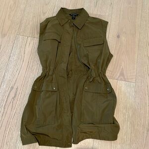 Athleta Boundless Vest - Olive Green